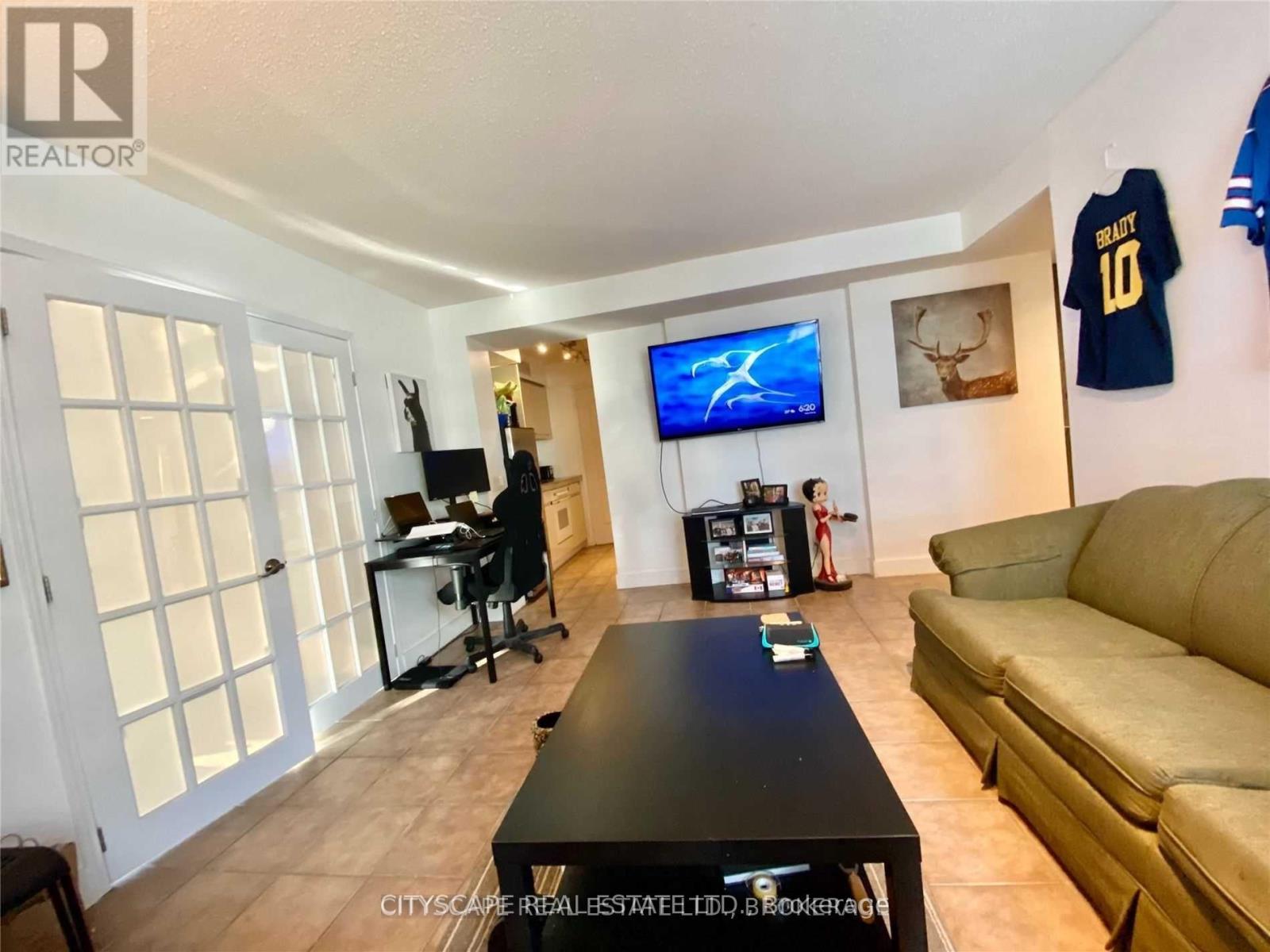 2005 - 50 Lombard Street, Toronto, Ontario  M5C 2X4 - Photo 6 - C12732160