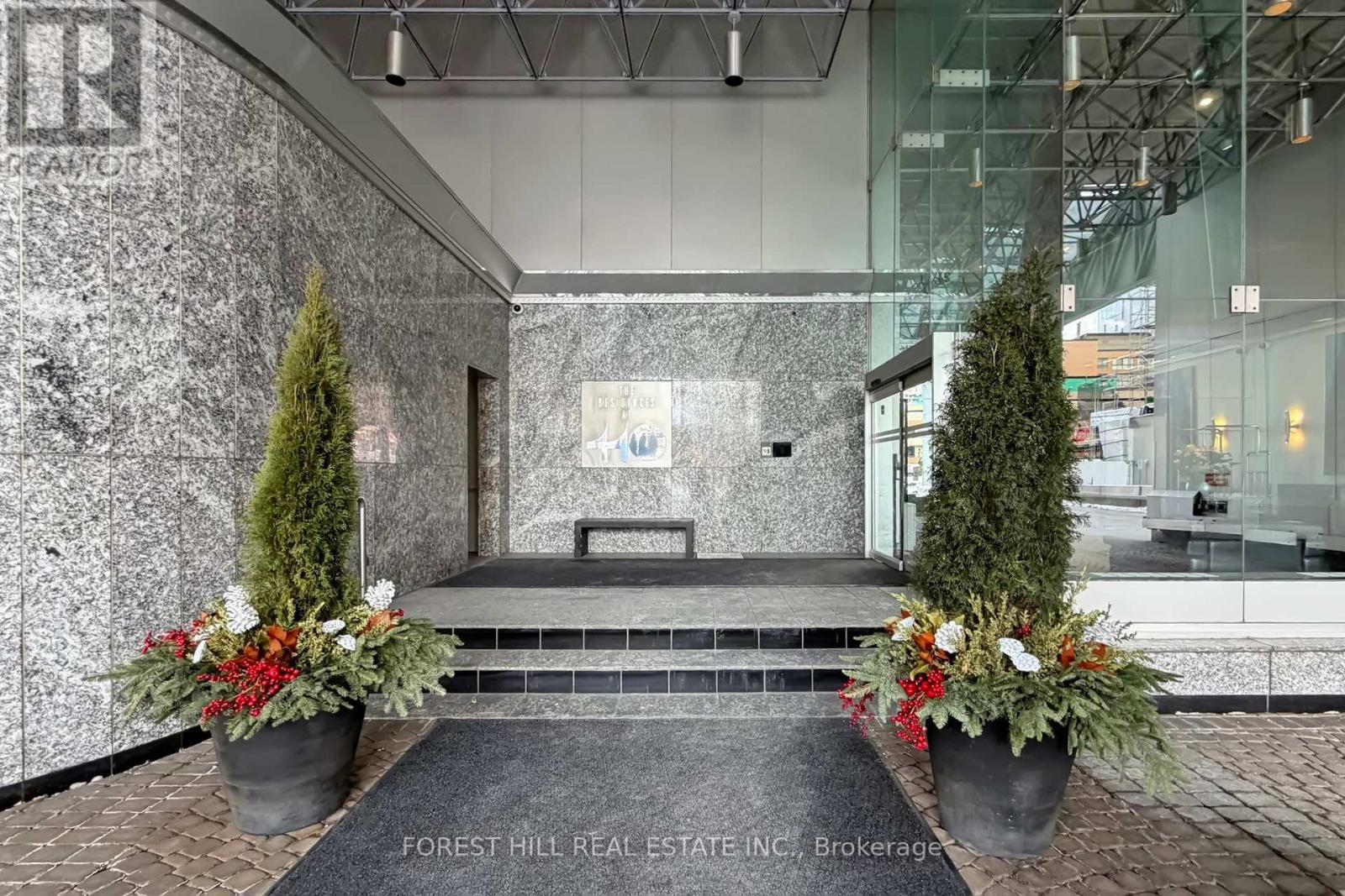 710 - 110 Bloor Street W, Toronto, Ontario  M5S 2W7 - Photo 32 - C12732190