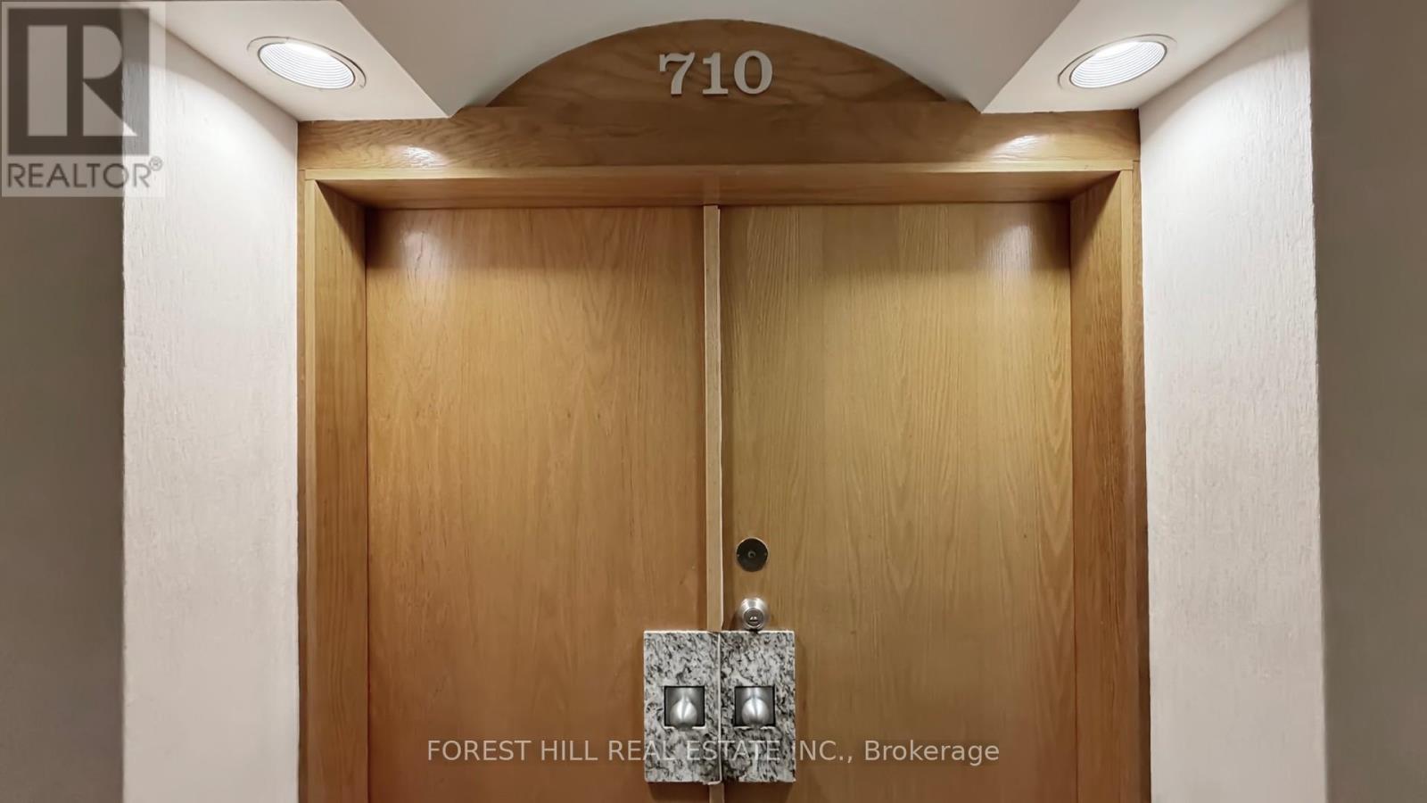 710 - 110 Bloor Street W, Toronto, Ontario  M5S 2W7 - Photo 38 - C12732190