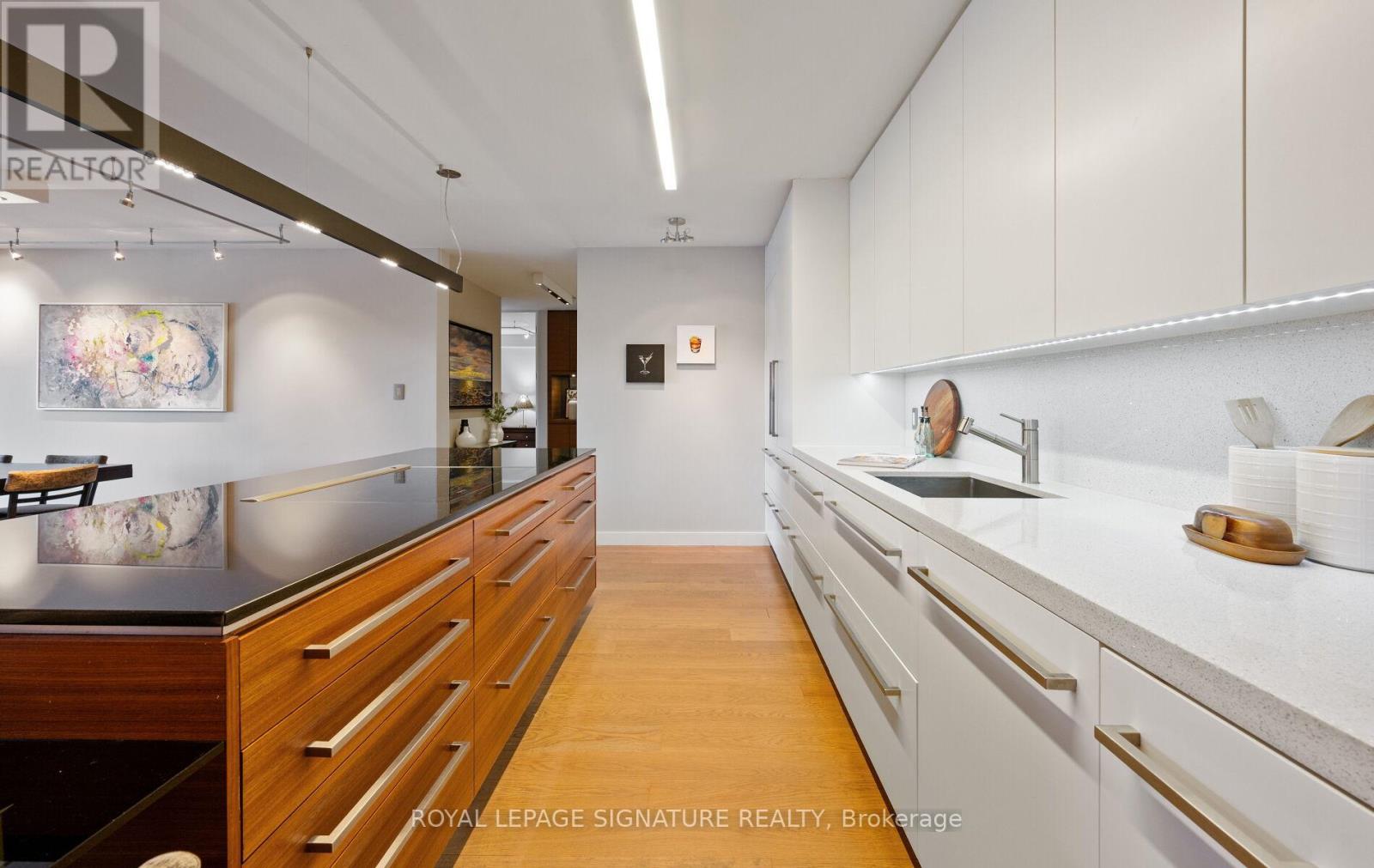 409 - 260 Heath Street W, Toronto, Ontario  M5P 3L6 - Photo 9 - C12732224