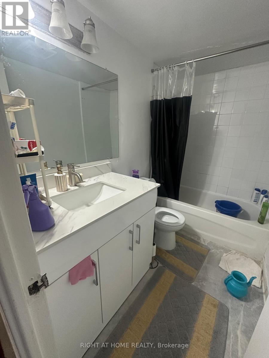 1403 - 20 Edgecliff Golfway, Toronto, Ontario  M3C 3A4 - Photo 11 - C12732228