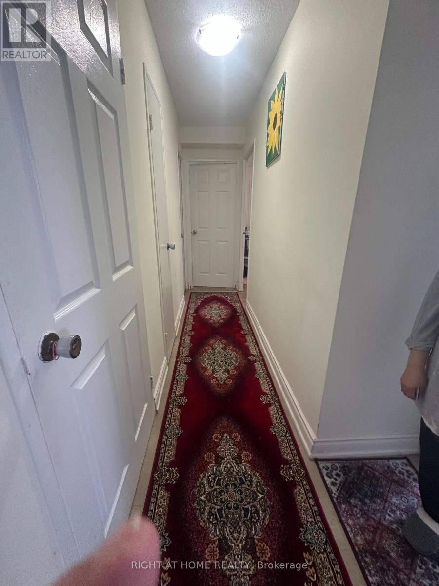 1403 - 20 Edgecliff Golfway, Toronto, Ontario  M3C 3A4 - Photo 12 - C12732228