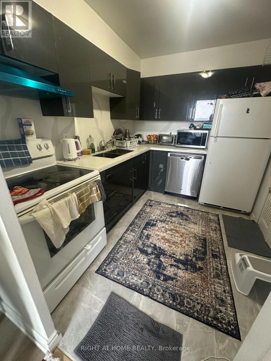 1403 - 20 Edgecliff Golfway, Toronto, Ontario  M3C 3A4 - Photo 3 - C12732228