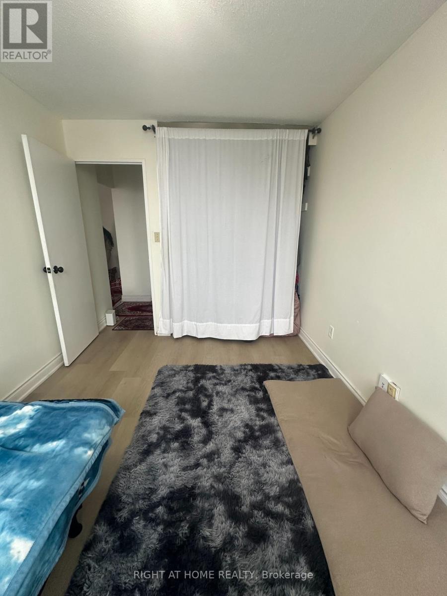 1403 - 20 Edgecliff Golfway, Toronto, Ontario  M3C 3A4 - Photo 5 - C12732228