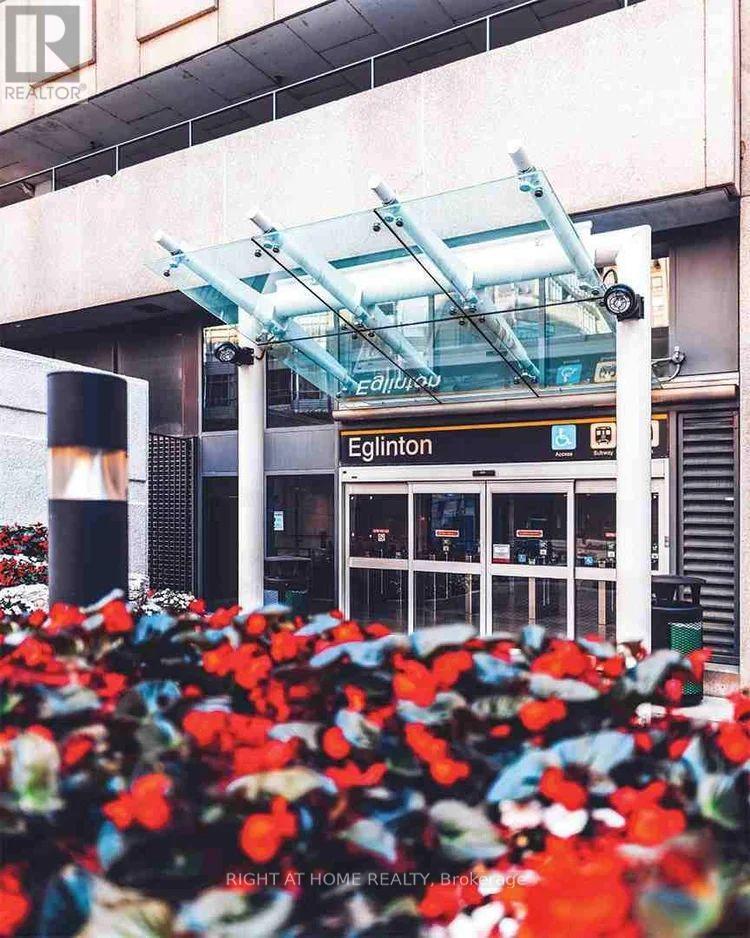 901s - 110 Broadway Avenue, Toronto, Ontario  M4P 1V7 - Photo 7 - C12732252