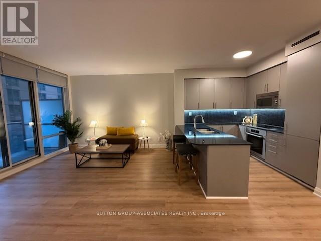 402 - 1 Bedford Road, Toronto, Ontario  M5R 2B5 - Photo 11 - C12732272