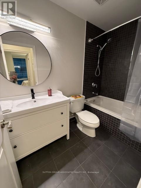 402 - 1 Bedford Road, Toronto, Ontario  M5R 2B5 - Photo 15 - C12732272