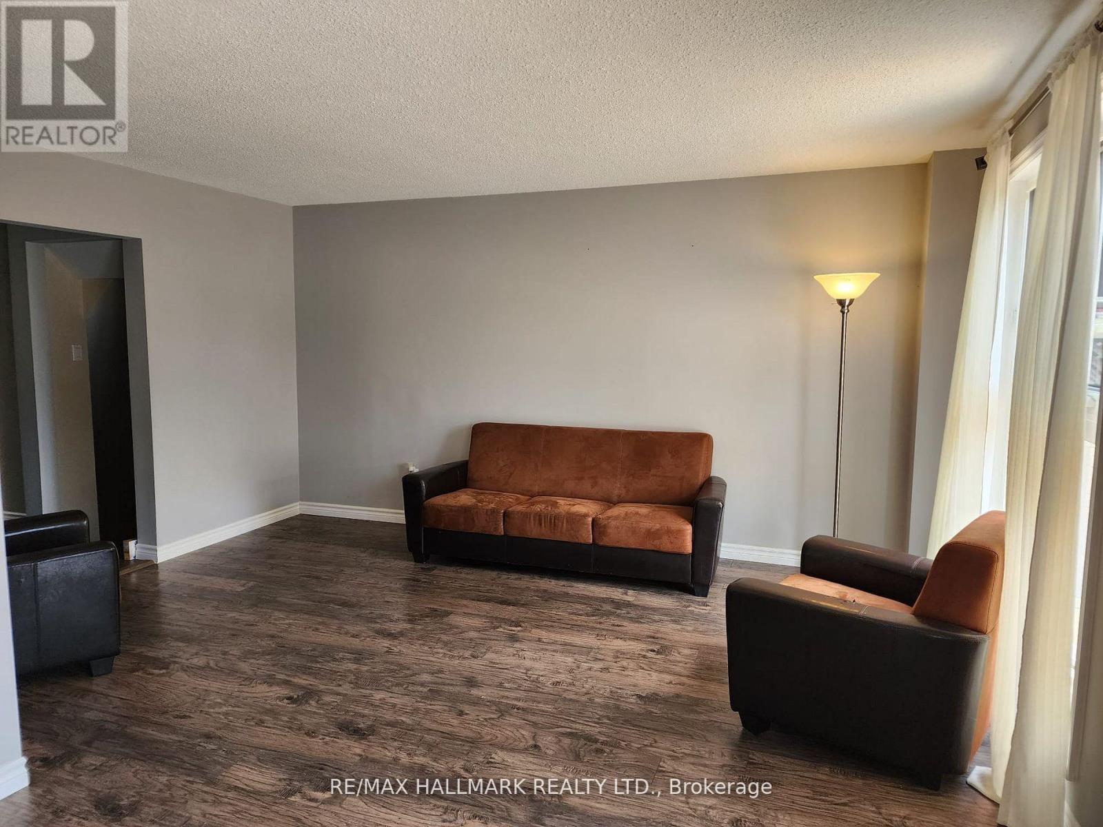 587 Bon Echo Drive, Oshawa, Ontario  L1J 6A3 - Photo 12 - E12732256