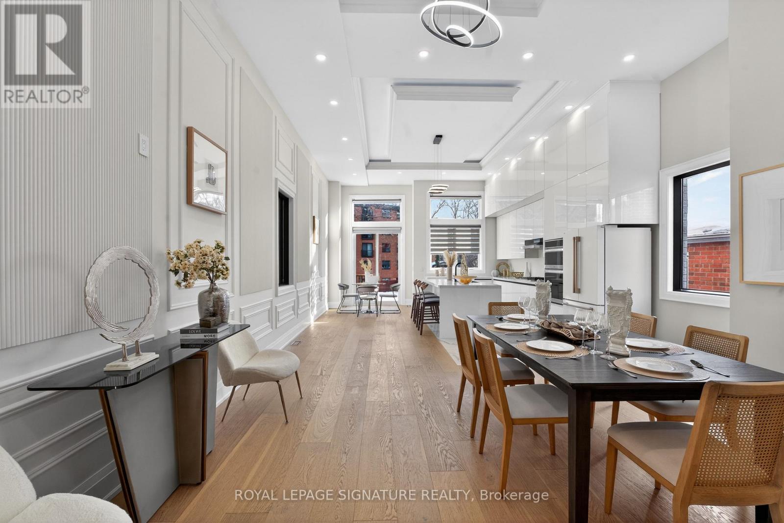 245 Ferris Road, Toronto, Ontario  M4B 1H2 - Photo 12 - E12732282