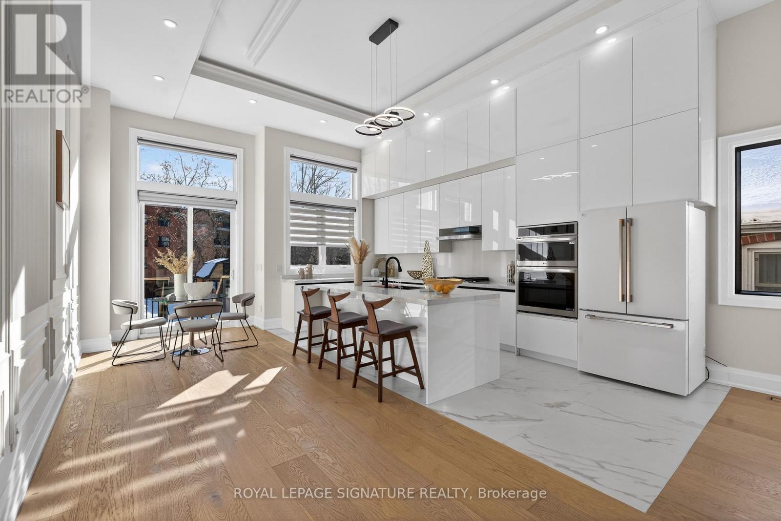 245 Ferris Road, Toronto, Ontario  M4B 1H2 - Photo 14 - E12732282