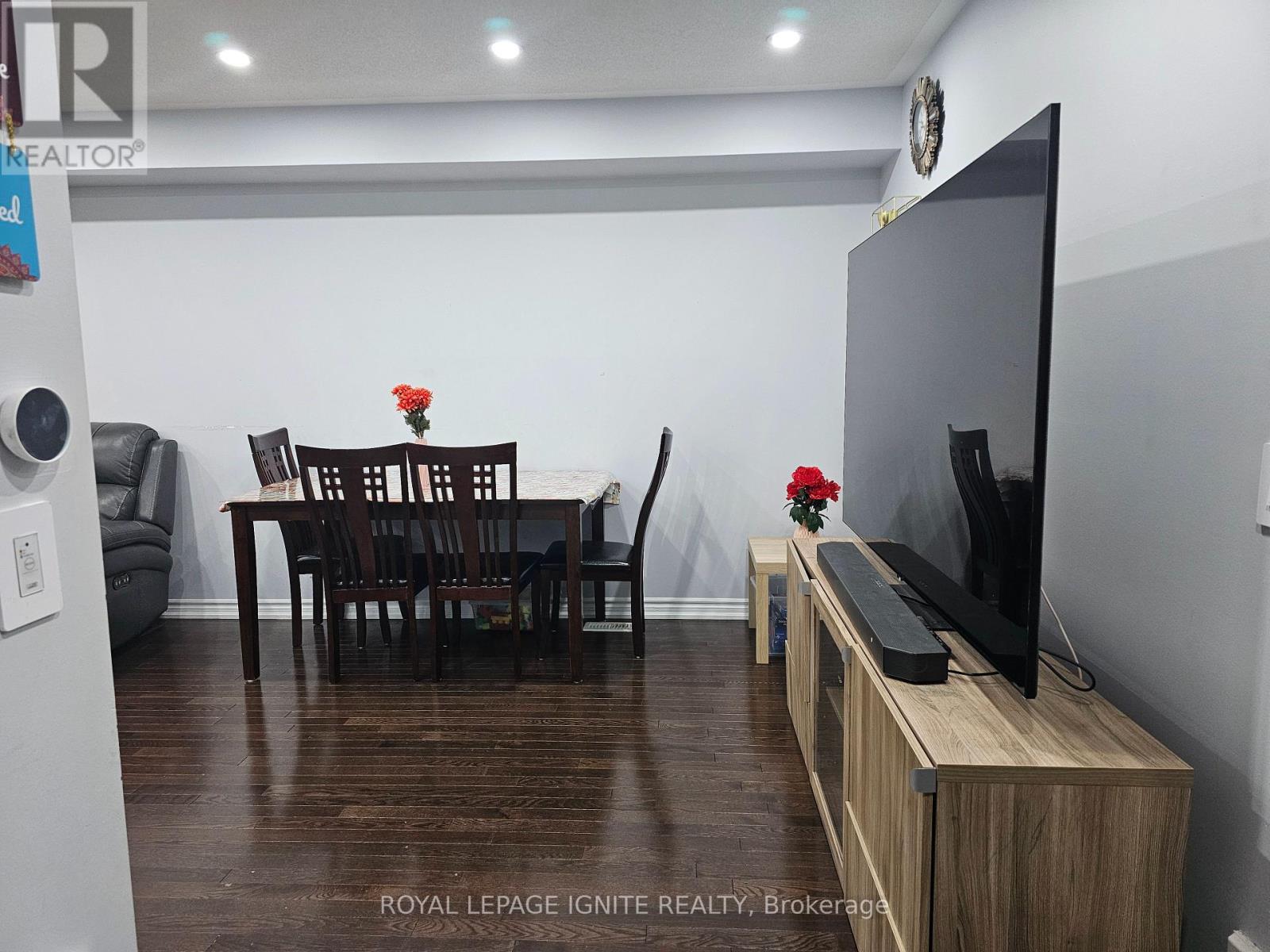 106 Nearco Gate N, Oshawa, Ontario  L1L 0J6 - Photo 5 - E12732294