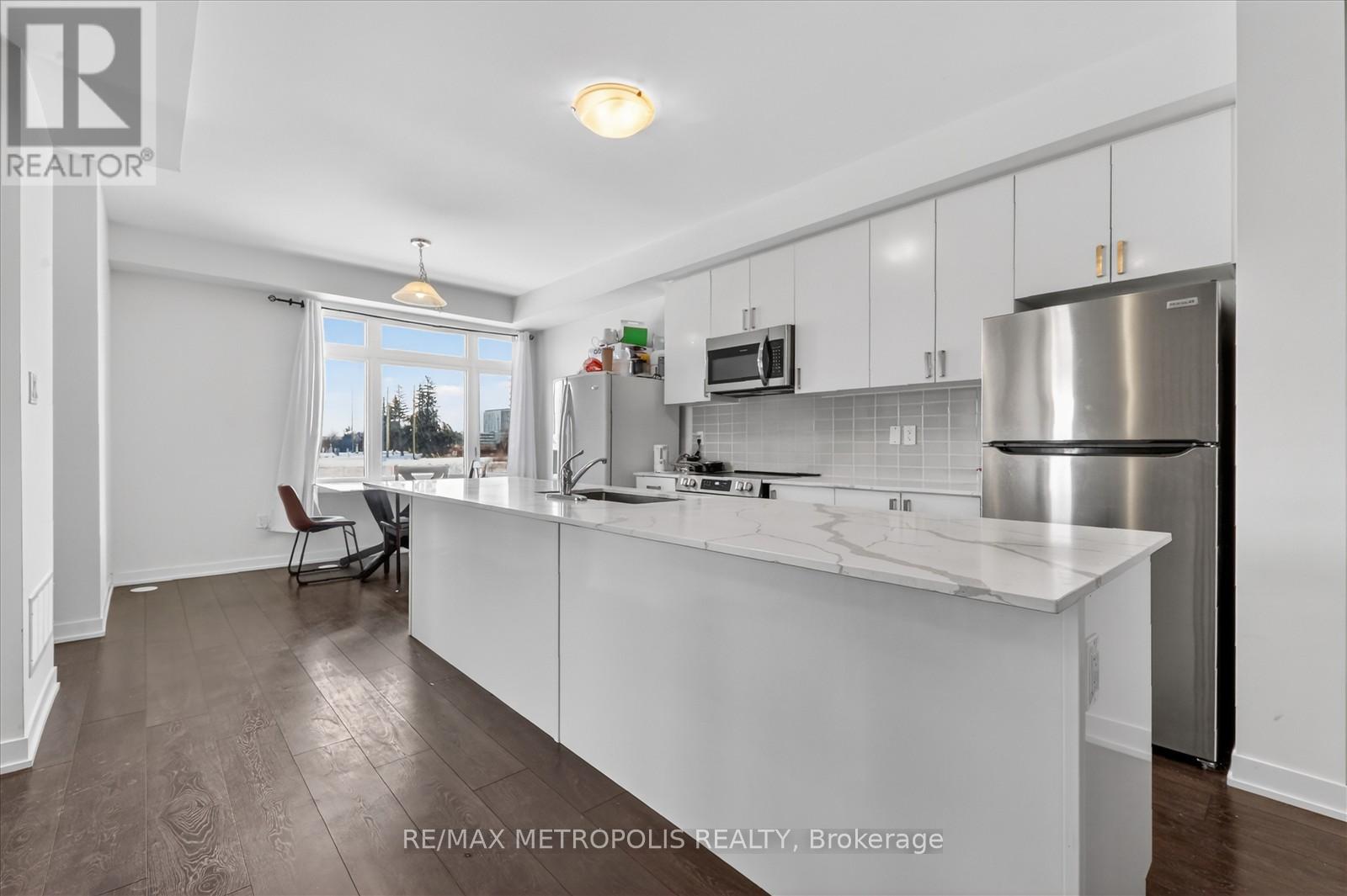 301 - 1865 Pickering Parkway, Pickering, Ontario  L1V 0H2 - Photo 11 - E12732314