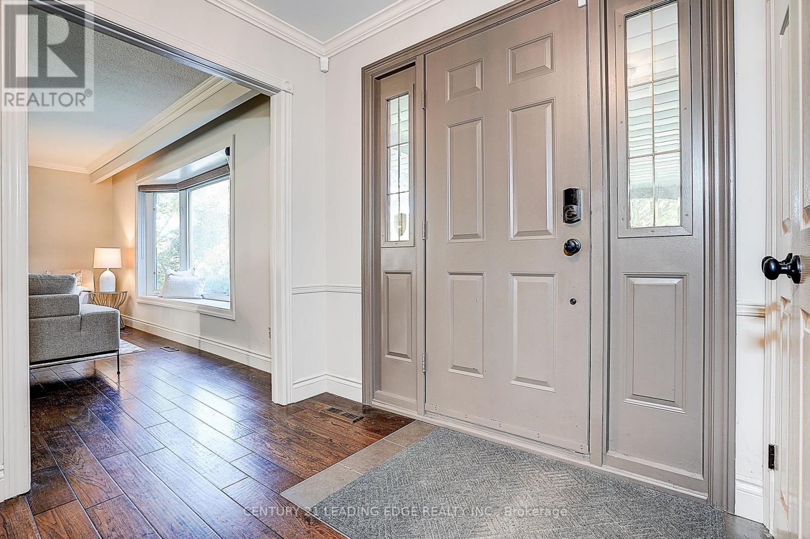 101 Ramona Boulevard, Markham, Ontario  L3P 2K6 - Photo 6 - N12732152