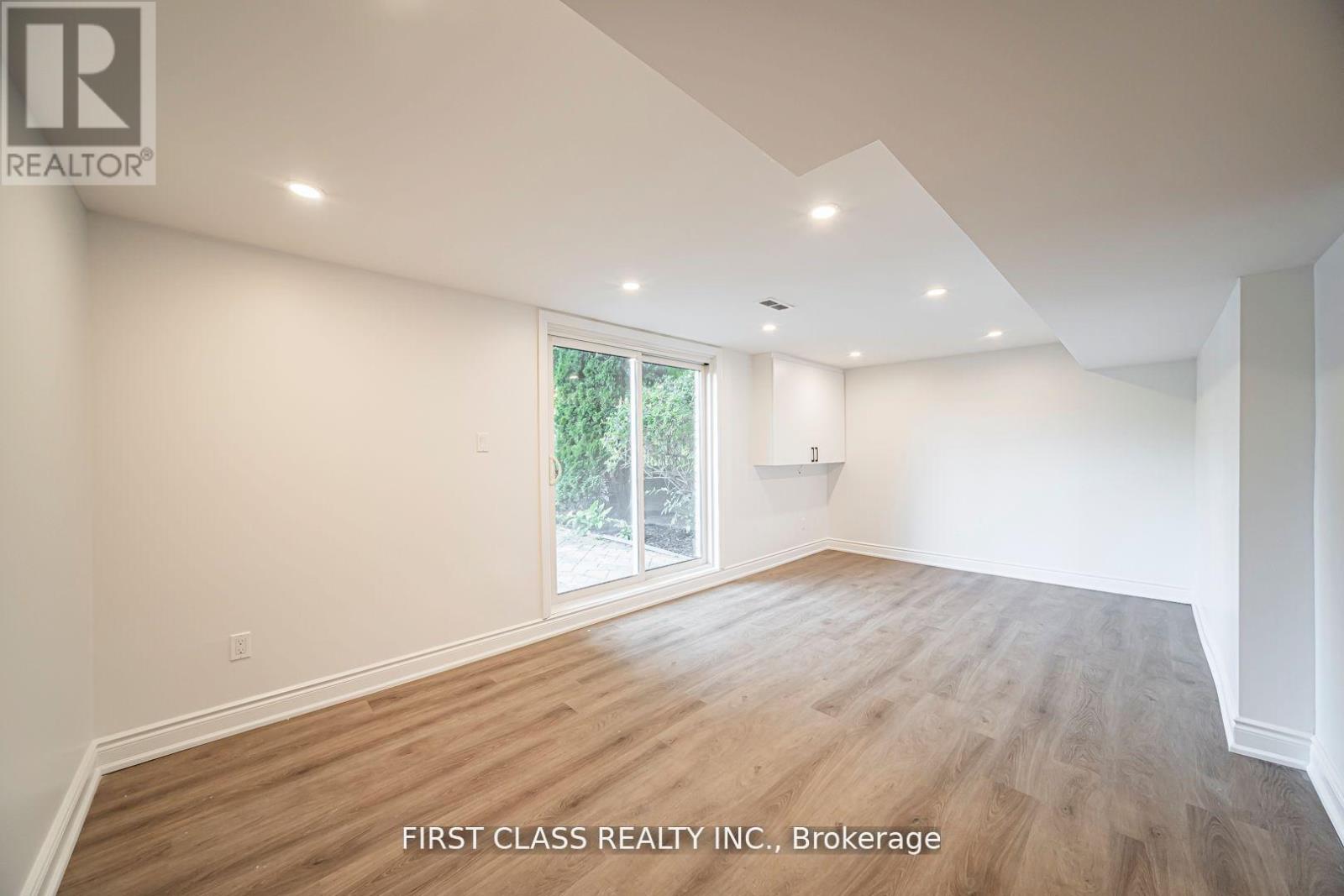 1148 Kingdale Road, Newmarket, Ontario  L3Y 4W1 - Photo 37 - N12732248