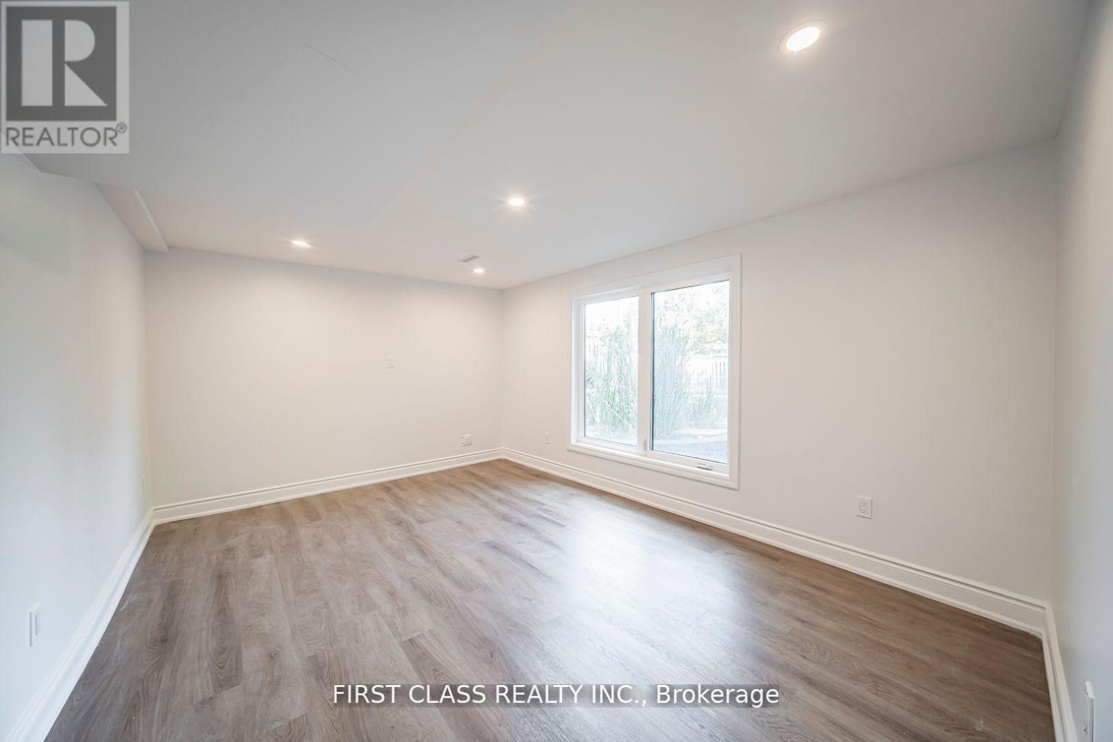 1148 Kingdale Road, Newmarket, Ontario  L3Y 4W1 - Photo 38 - N12732248