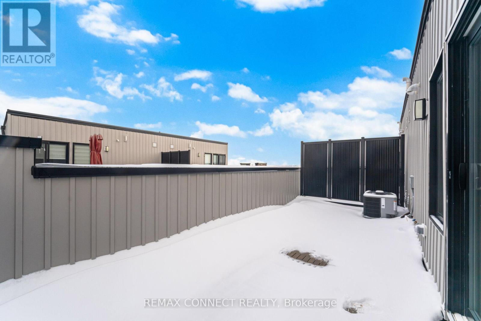 8 - 60 Baynes Way, Bradford West Gwillimbury, Ontario  L3Z 4M3 - Photo 27 - N12732264