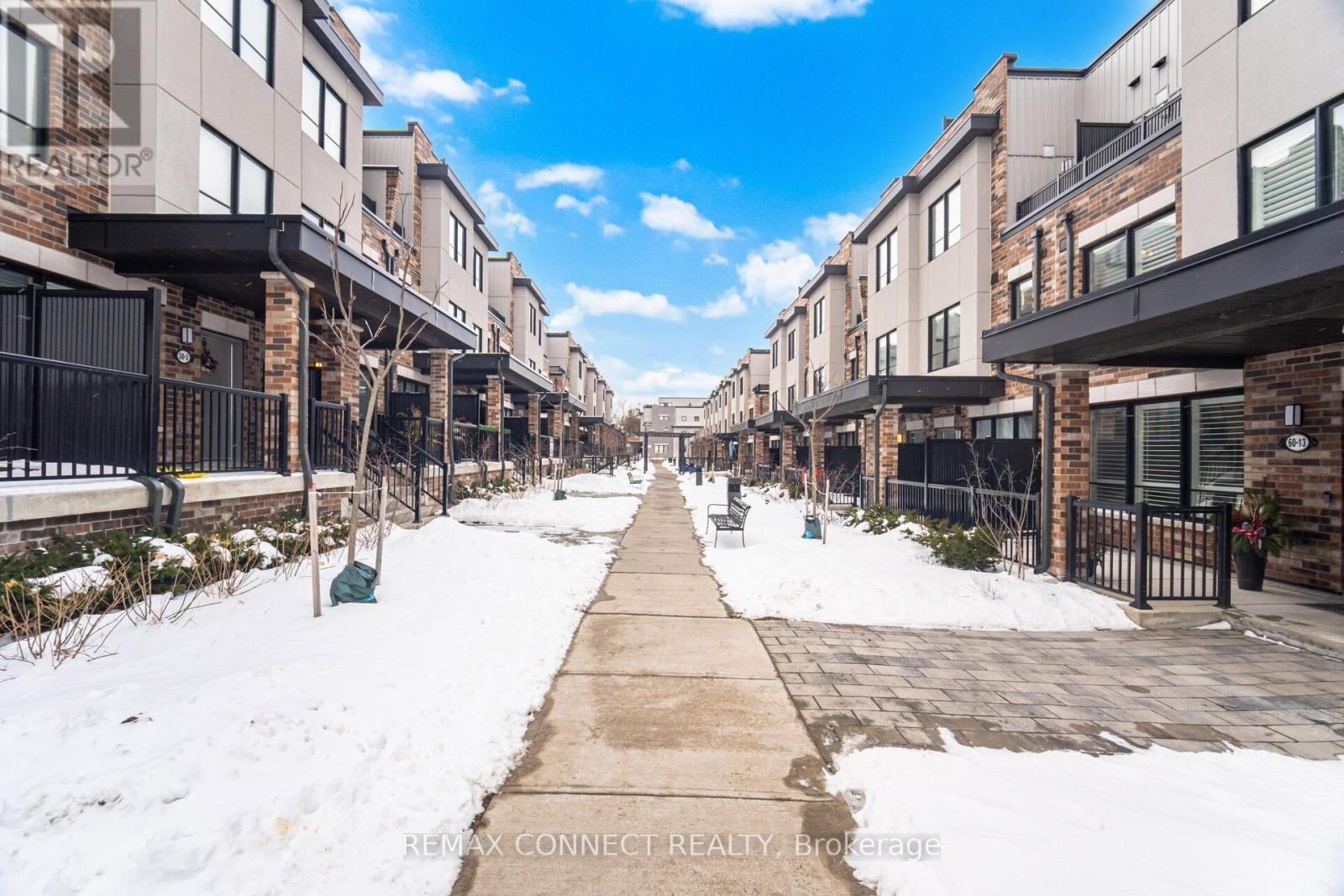 8 - 60 Baynes Way, Bradford West Gwillimbury, Ontario  L3Z 4M3 - Photo 31 - N12732264