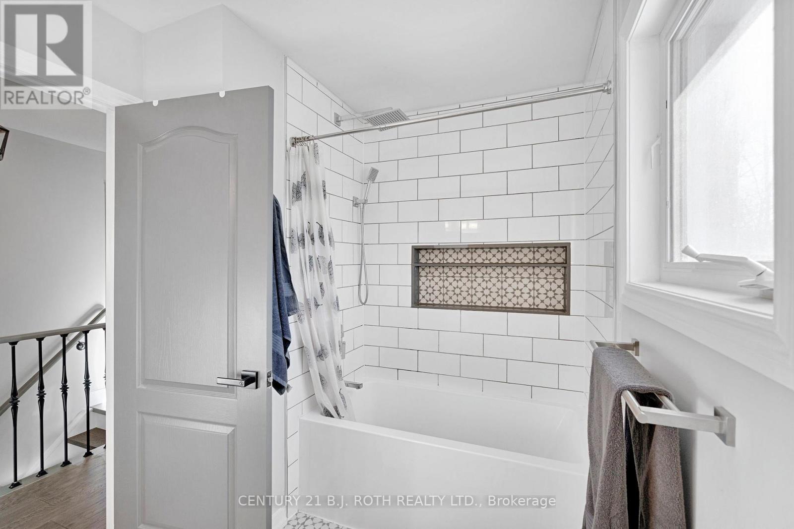 10 Brian Crescent, Adjala-Tosorontio (Everett), Ontario  L0M 1J0 - Photo 25 - N12732286