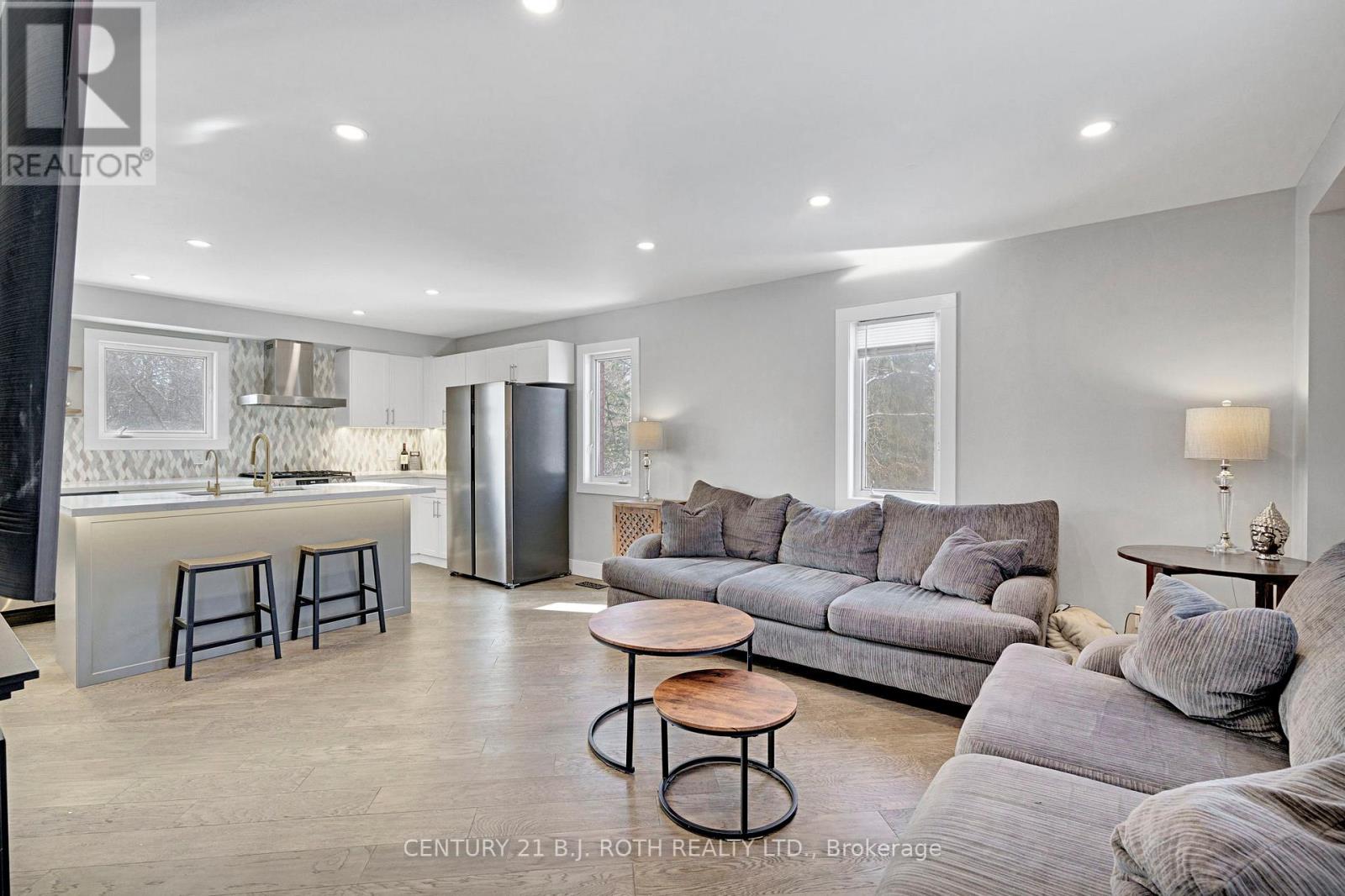 10 Brian Crescent, Adjala-Tosorontio (Everett), Ontario  L0M 1J0 - Photo 8 - N12732286