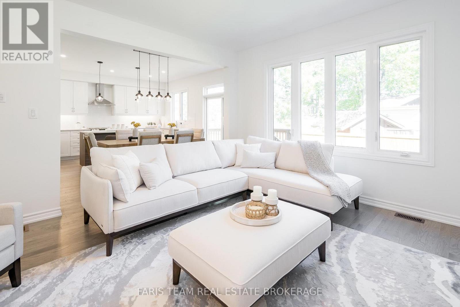 89 Berkely Street, Wasaga Beach, Ontario  L9Z 2N5 - Photo 24 - S12732348