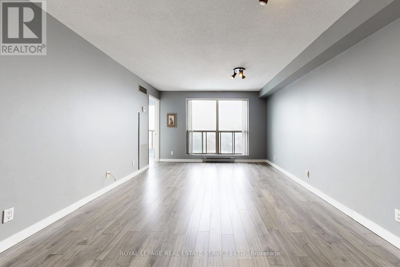 1705 - 298 Jarvis Street, Toronto, Ontario  M5B 2M4 - Photo 5 - C12720974