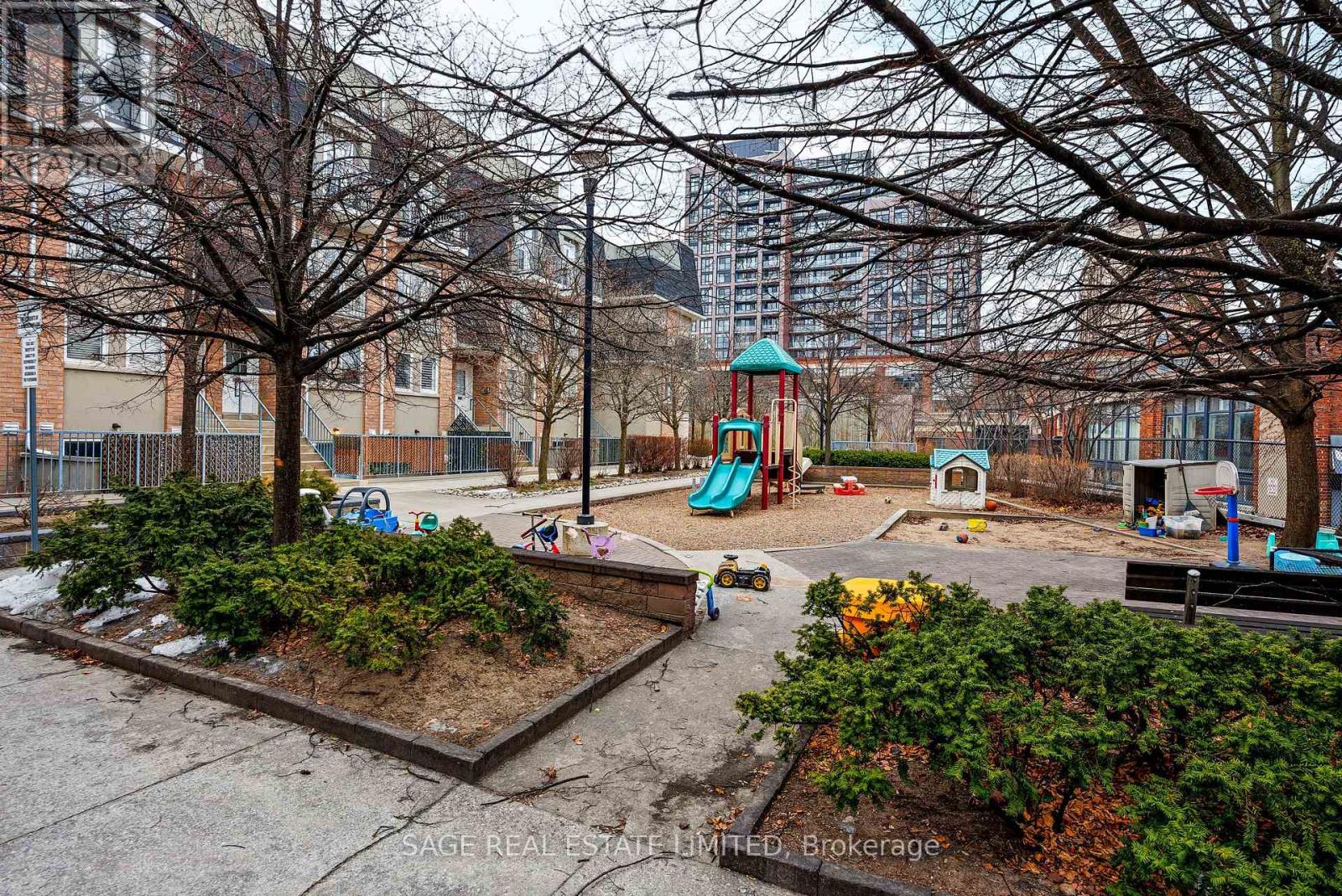 144 - 30 Merchant Lane, Toronto, Ontario  M6P 4J6 - Photo 32 - C12730758