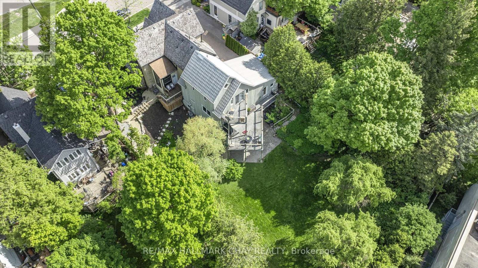 11 Catherine Avenue, Aurora, Ontario  L4G 1K4 - Photo 46 - N12732114