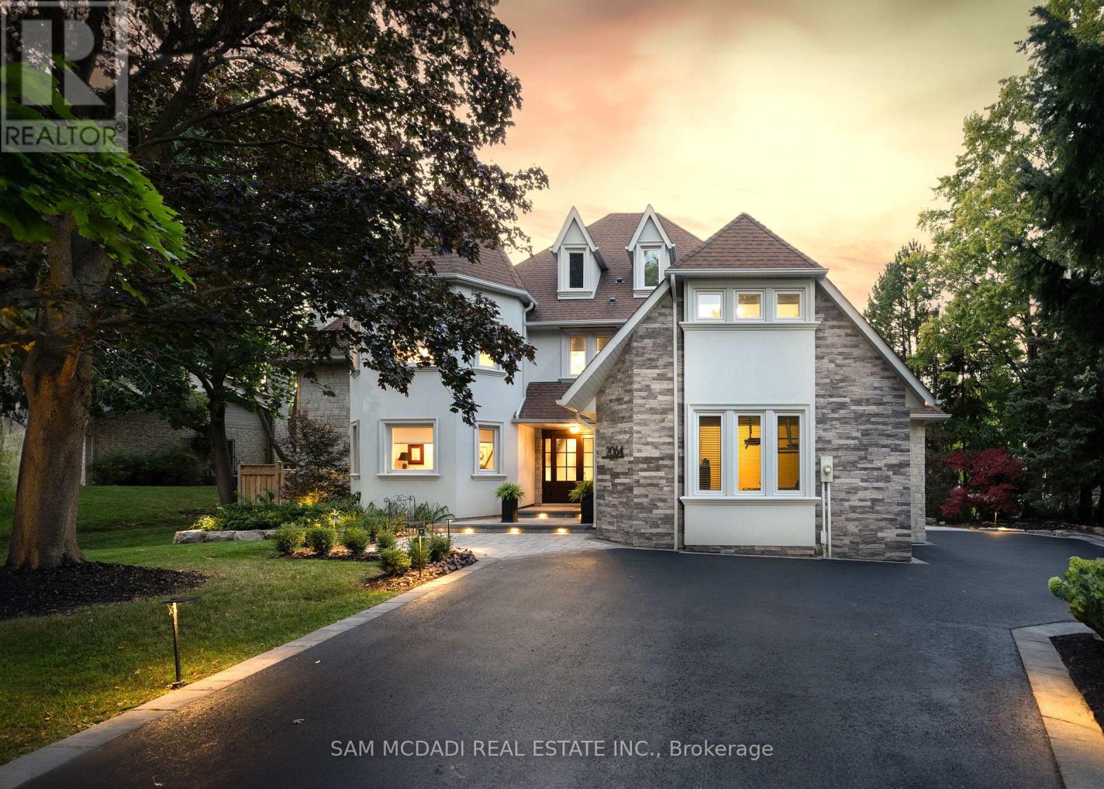 2064 ALMIRA COURT, Mississauga, Ontario