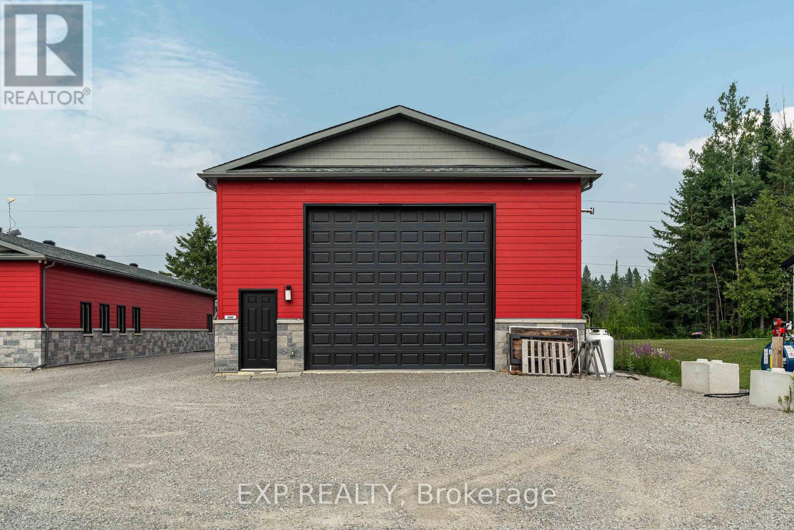 9285 Highway 15, Beckwith, Ontario  K7A 4S7 - Photo 8 - X12343329