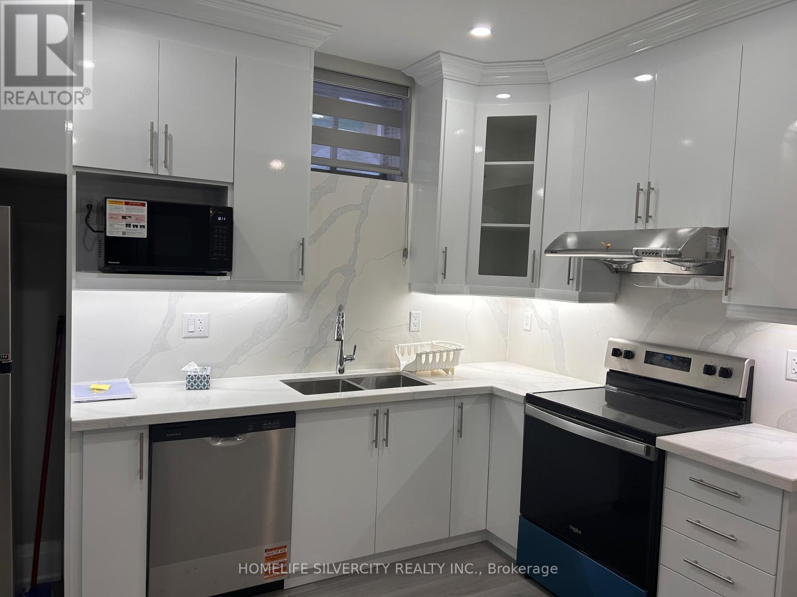 9 Ida Terrace, Caledon, Ontario  L7C 4M2 - Photo 6 - W12732236