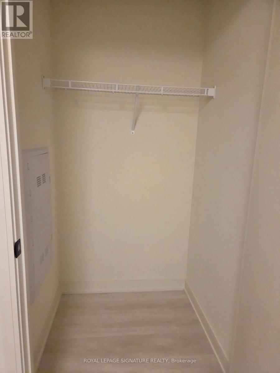 1003b - 8020 Derry Road, Milton, Ontario  L9T 3L3 - Photo 21 - W12732278