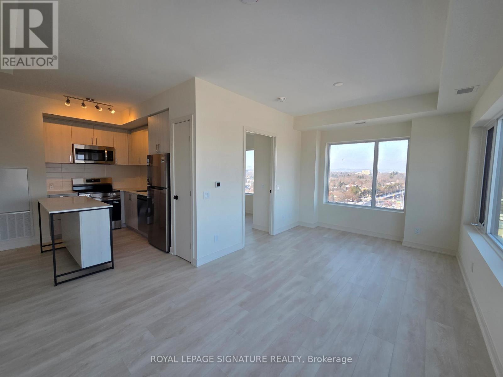 1003b - 8020 Derry Road, Milton, Ontario  L9T 3L3 - Photo 4 - W12732278