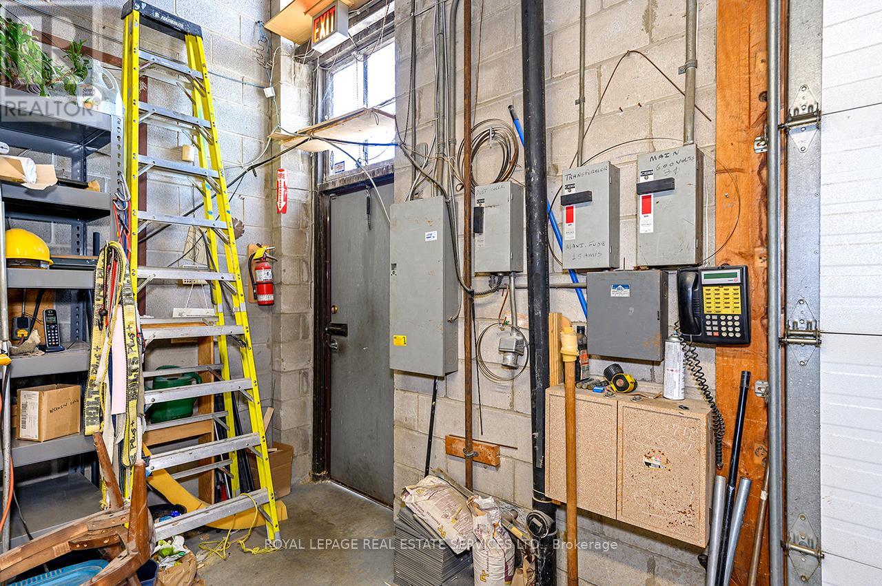 17 - 7171 Torbram Road, Mississauga, Ontario  L4T 3W4 - Photo 21 - W12732318