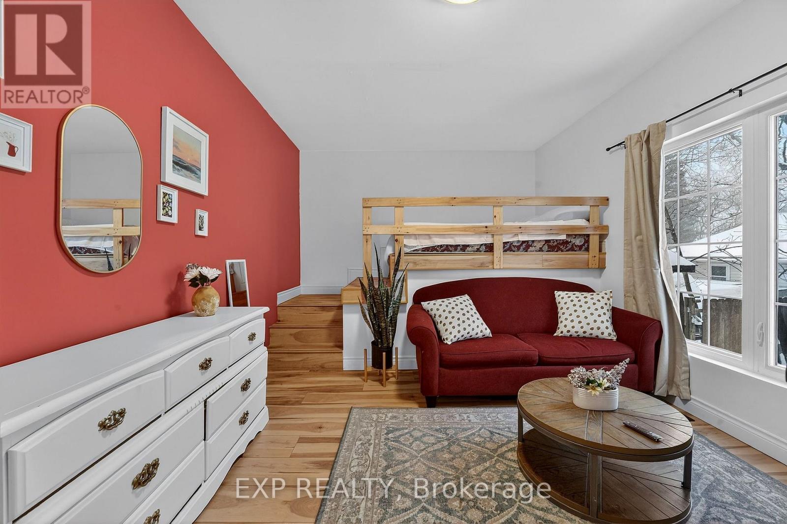 664 King Street, Port Colborne, Ontario  L3K 4H8 - Photo 27 - X12727224