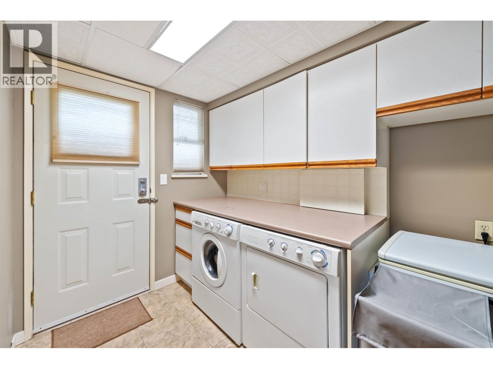 1319 Nestor Street, Coquitlam, British Columbia  V3E 1V5 - Photo 14 - R3083567