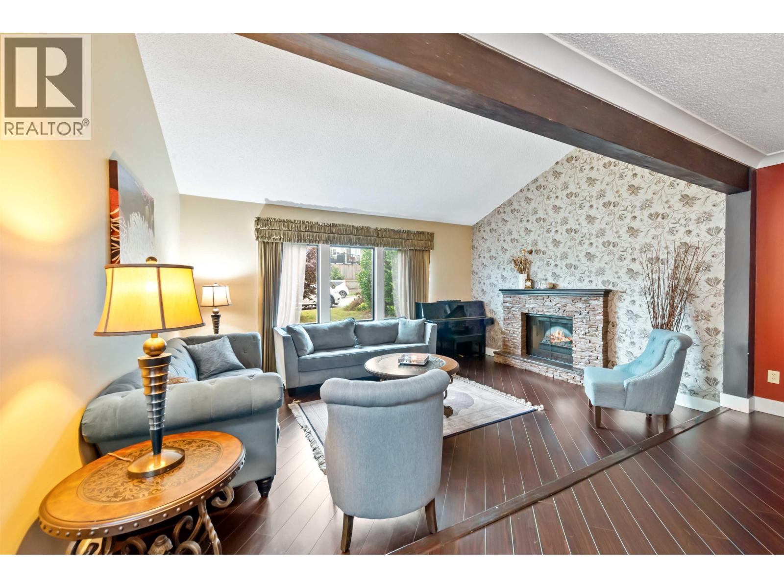 1319 Nestor Street, Coquitlam, British Columbia  V3E 1V5 - Photo 4 - R3083567