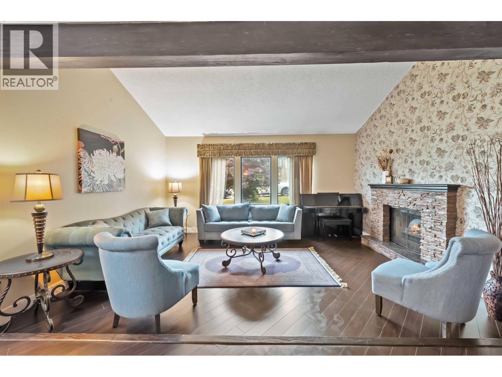 1319 Nestor Street, Coquitlam, British Columbia  V3E 1V5 - Photo 11 - R3083567