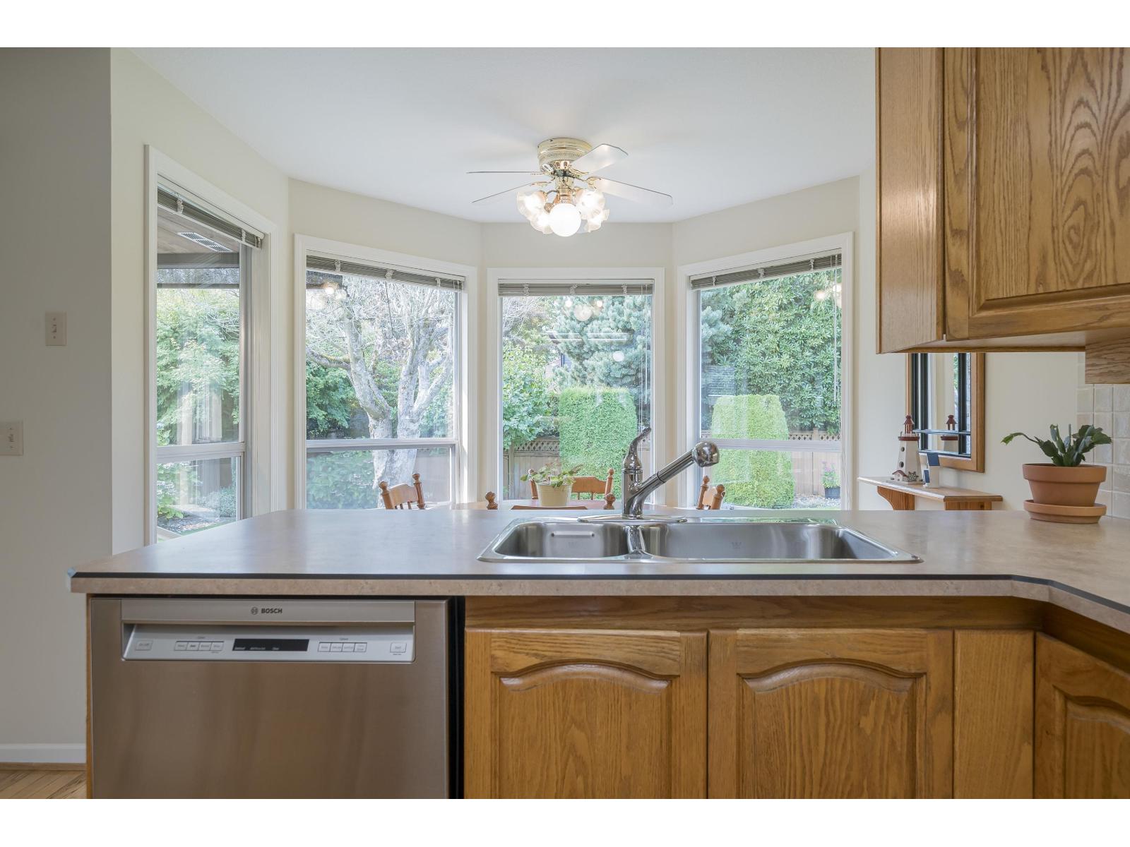 14932 21b Avenue, Surrey, British Columbia  V4A 8Z7 - Photo 17 - R3082945