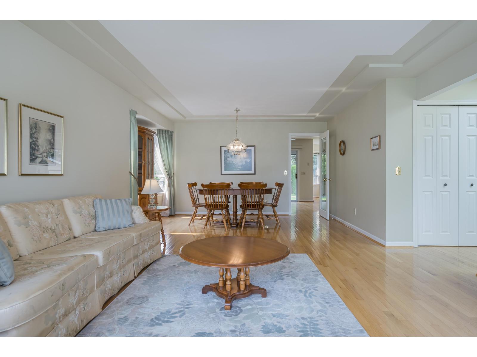 14932 21b Avenue, Surrey, British Columbia  V4A 8Z7 - Photo 8 - R3082945