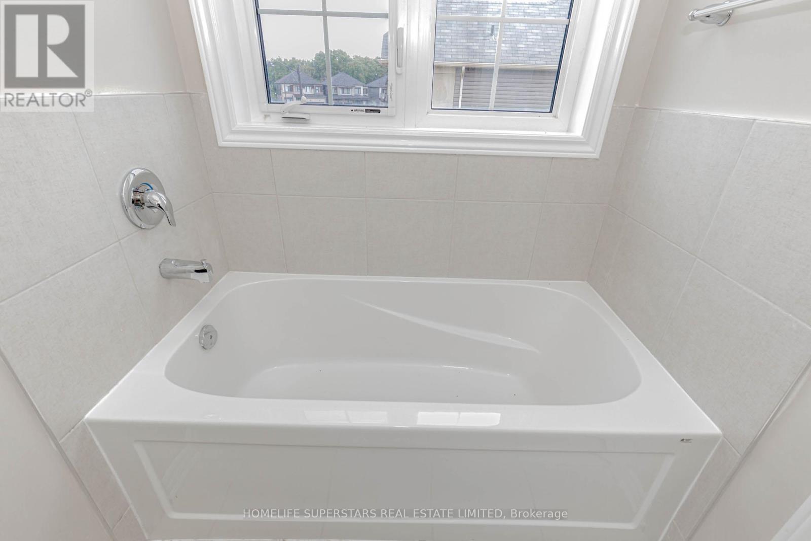 10 Macklin Street, Brantford, Ontario  N3V 0B2 - Photo 33 - X12732210