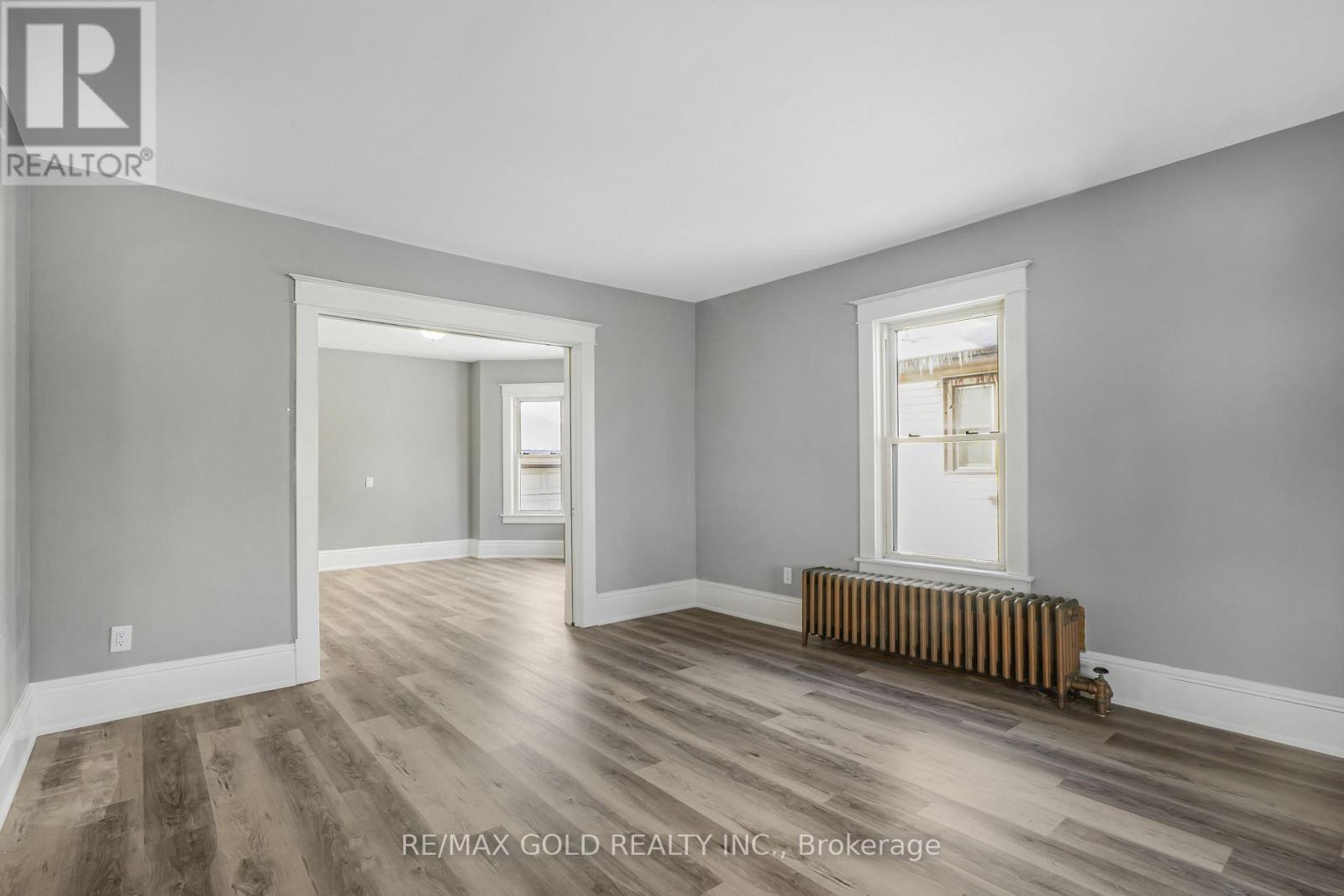 23 Avenue Place, Welland, Ontario  L3B 4B2 - Photo 7 - X12732216