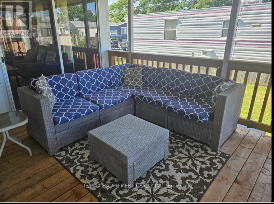 45 Quarry View Village, Port Colborne, Ontario  L0S 1R0 - Photo 4 - X12732330