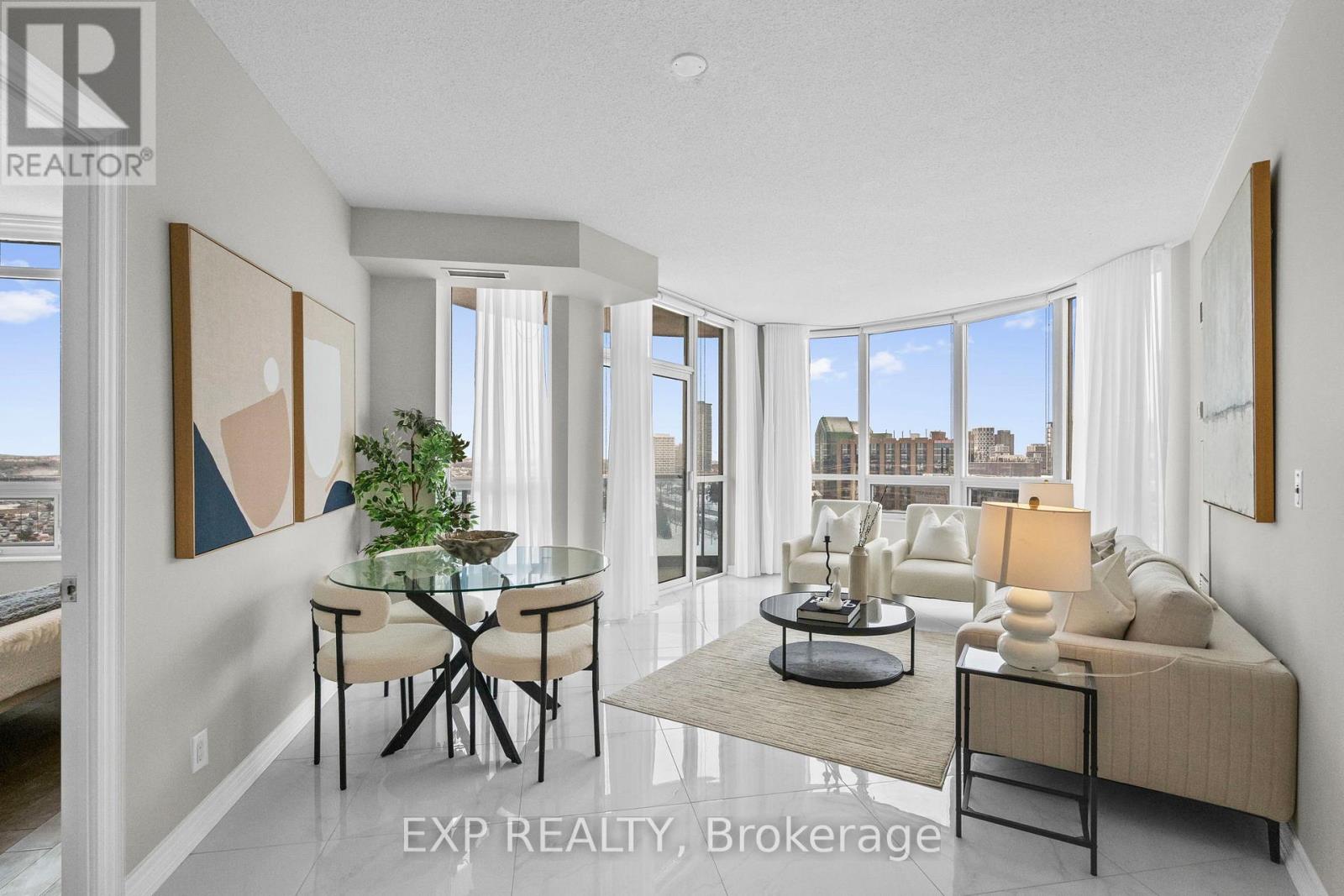 928 - 33 Cox Boulevard, Markham, Ontario  L3R 8A6 - Photo 2 - N12731614