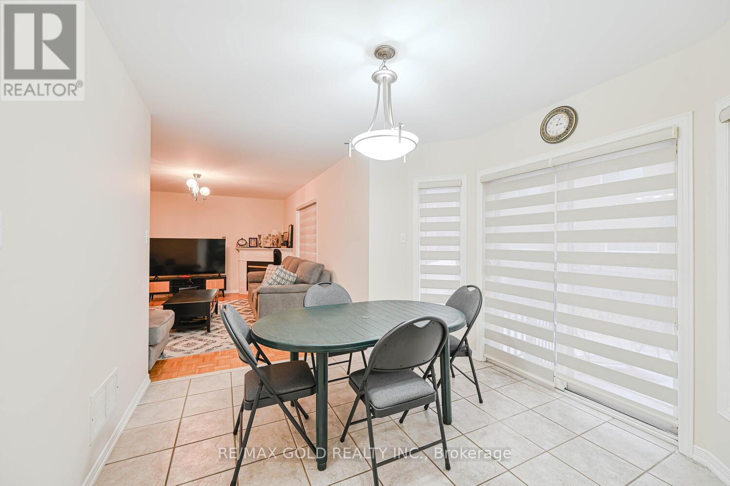 80 Octillo Boulevard, Brampton, Ontario  L6R 2V6 - Photo 10 - W12660120