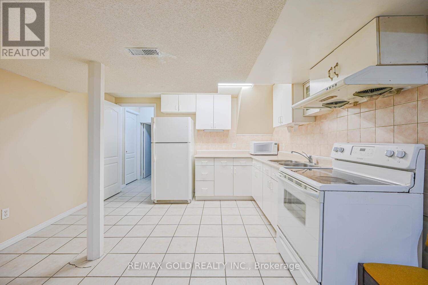 80 Octillo Boulevard, Brampton, Ontario  L6R 2V6 - Photo 27 - W12660120