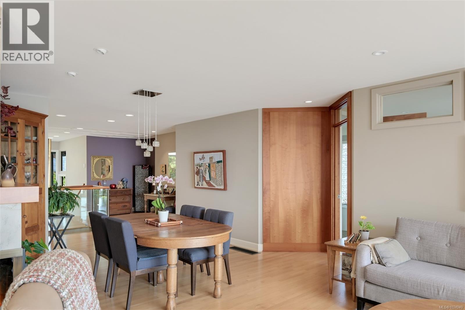 5299 Parker Ave, Saanich, British Columbia  V8Y 2N1 - Photo 24 - 1024249