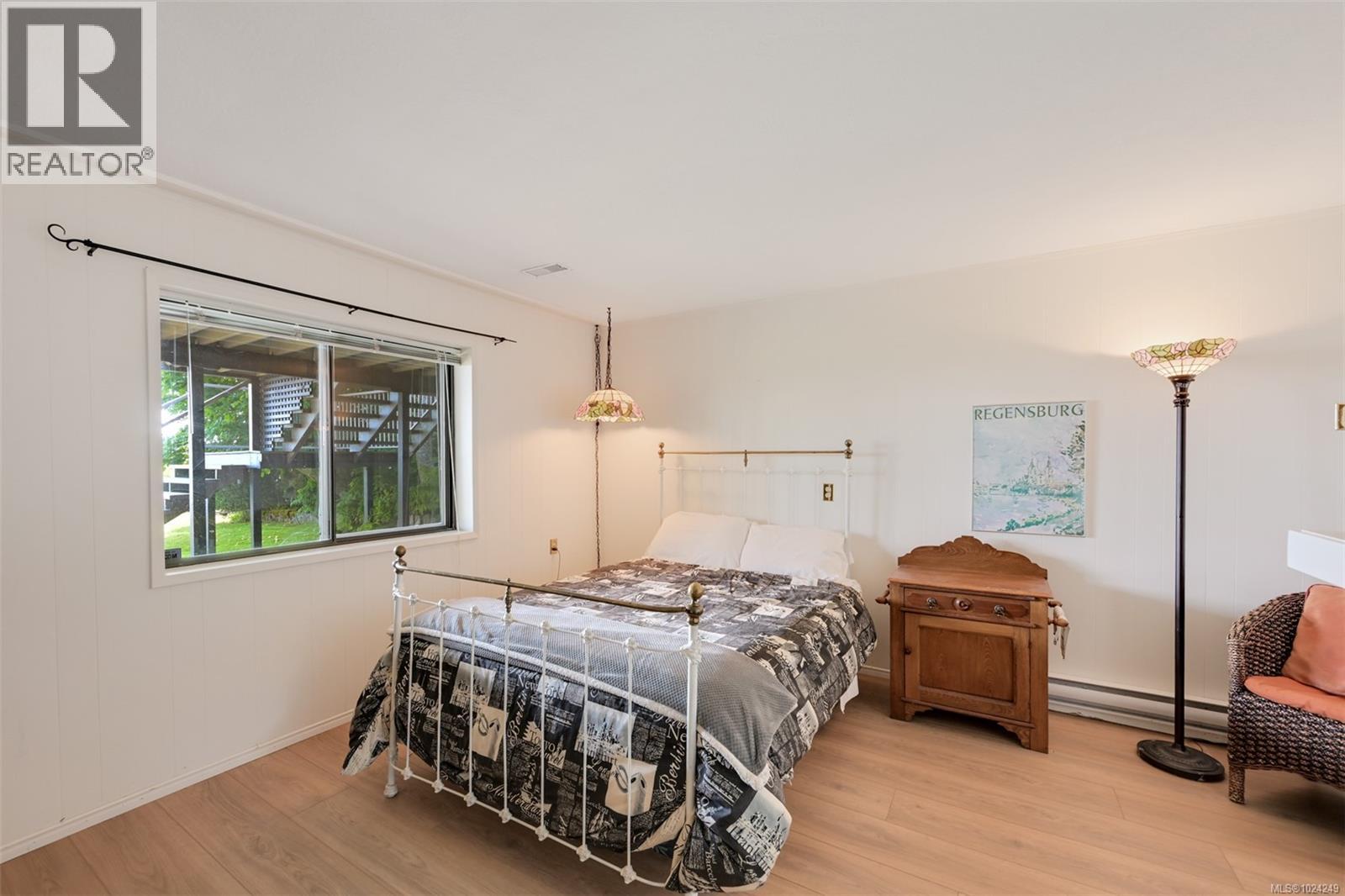 5299 Parker Ave, Saanich, British Columbia  V8Y 2N1 - Photo 47 - 1024249