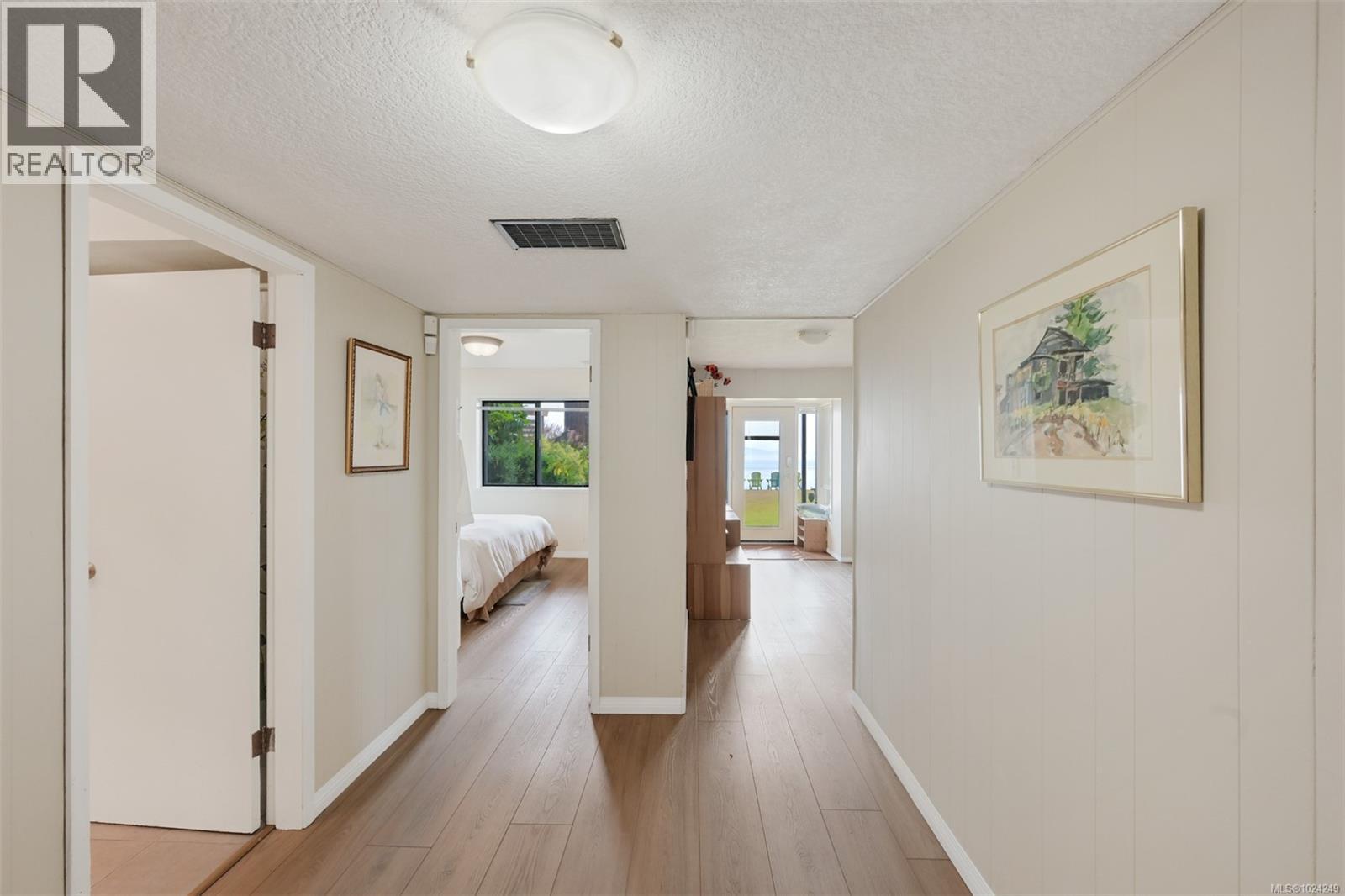 5299 Parker Ave, Saanich, British Columbia  V8Y 2N1 - Photo 53 - 1024249