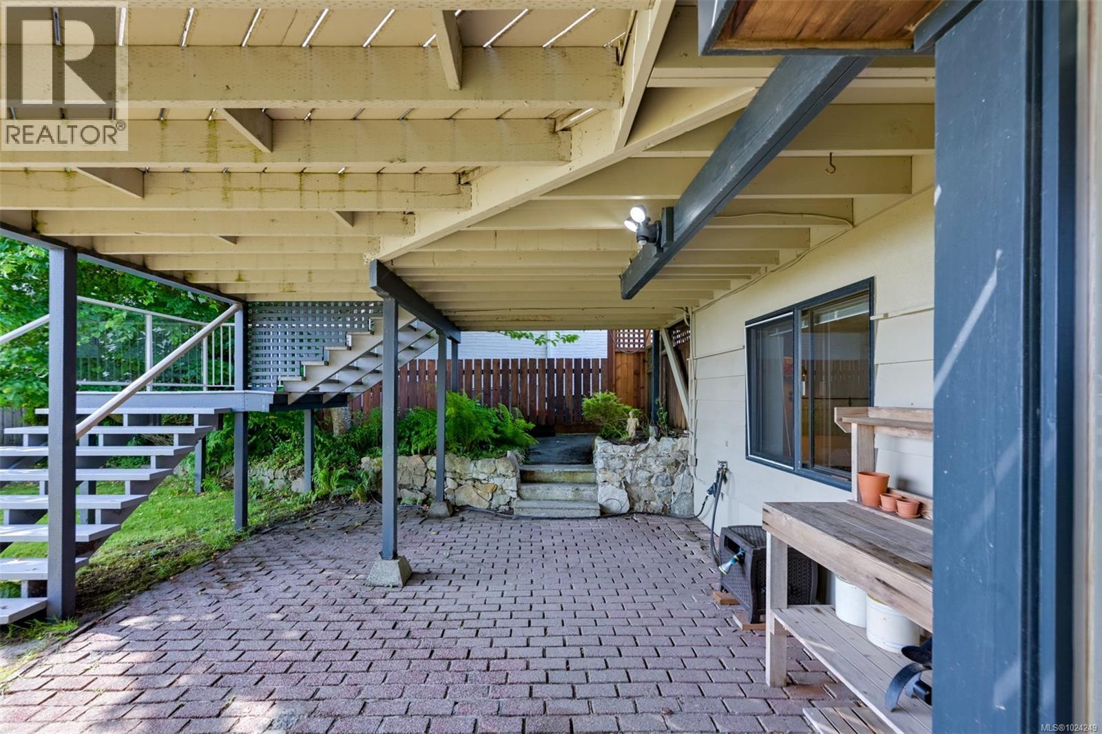 5299 Parker Ave, Saanich, British Columbia  V8Y 2N1 - Photo 79 - 1024249