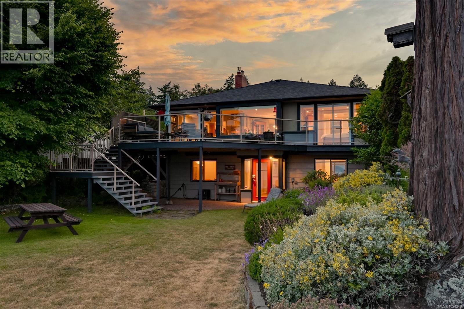 5299 Parker Ave, Saanich, British Columbia  V8Y 2N1 - Photo 91 - 1024249